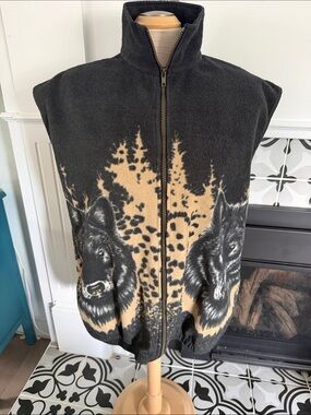 Black and Tan Wolf Graphic Zip Front Fleece Vest